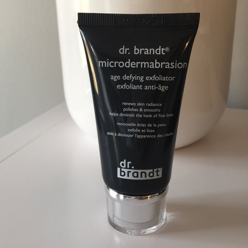 Dr. Brandt microdermabrasion exfoliator scrub